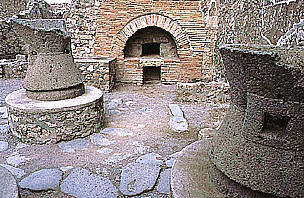 Pompeii: mills and baker's oven